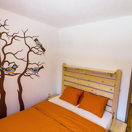 Activ Parc Otel Negresti Oda fotoğraf