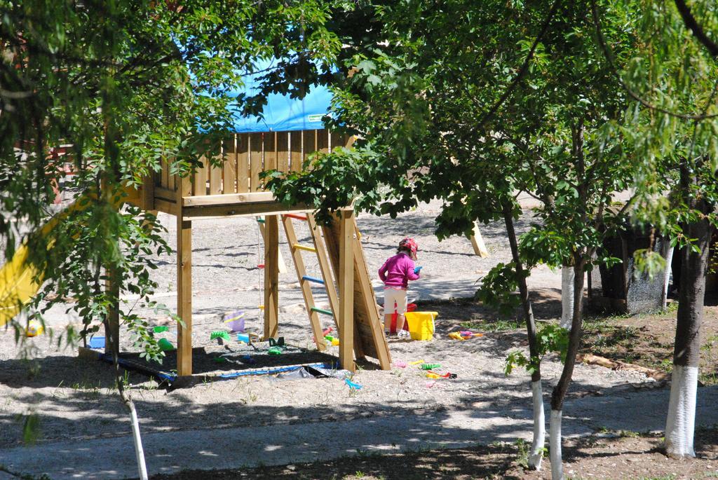 Activ Parc Otel Negresti Dış mekan fotoğraf