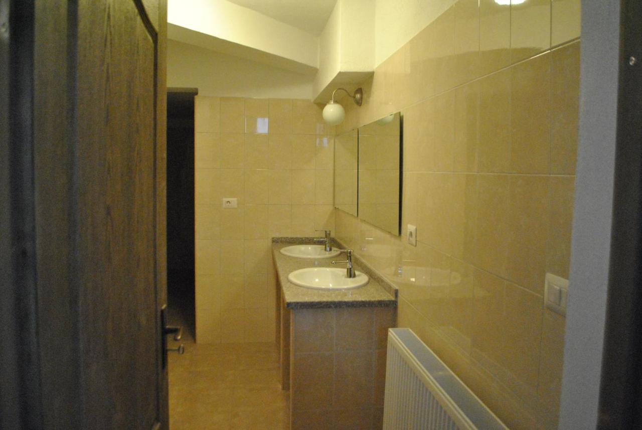 Activ Parc Otel Negresti Dış mekan fotoğraf
